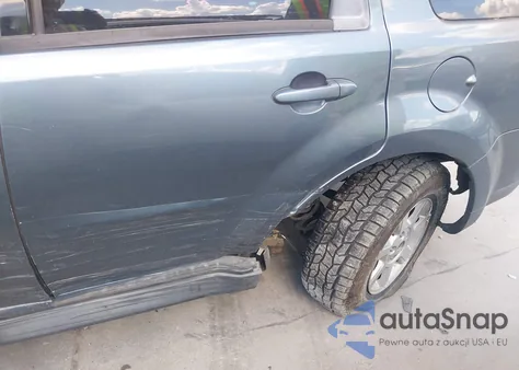 2010 Mazda Tribute I Sport из США, поврежденный, VIN 4F2CY0C73AKM07055